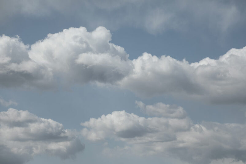 Bárányfelhők - színes művészi fotóposzter, óriásposzter